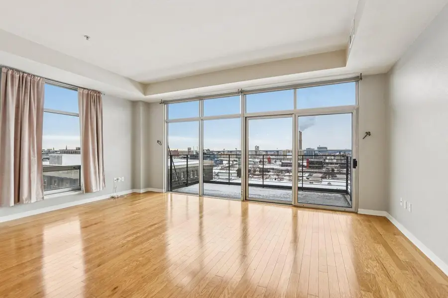 106 W Seeboth STREET #821, Milwaukee, WI 53204 - Image #2