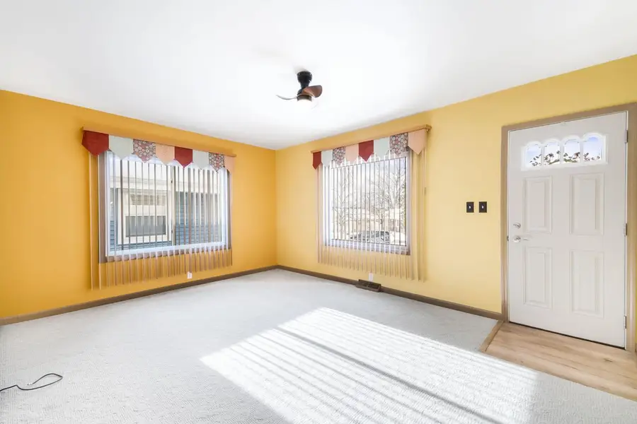 4654 S 48th STREET, Greenfield, WI 53220 - Image #3