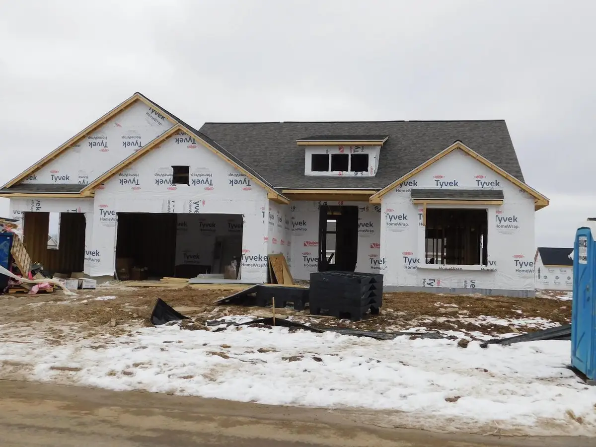 708 N Sparrow WAY, Grafton, WI 53024 - Image #1