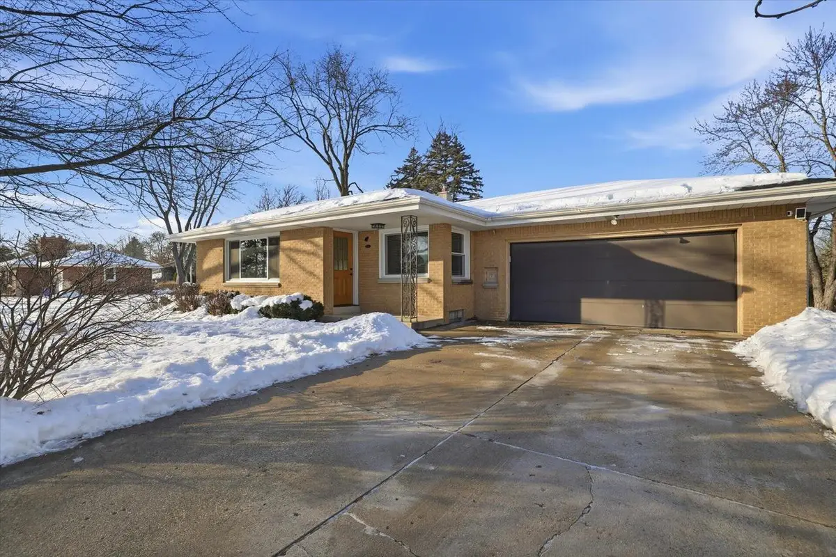 2425 S 133rd STREET, New Berlin, WI 53151 - Image #1