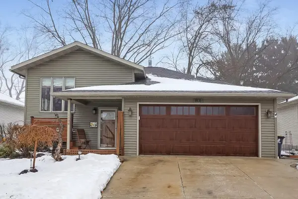 1806 Patricia LANE, Waukesha, WI 53188