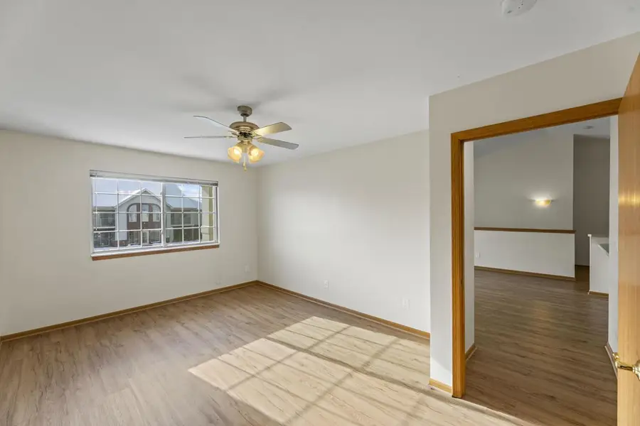 W1062 Marietta AVENUE #310, Ixonia, WI 53036 - Image #2