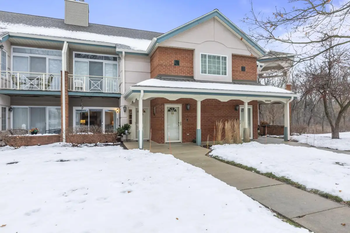 18950 Toldt Woods DRIVE #20, Brookfield, WI 53045 - Image #1