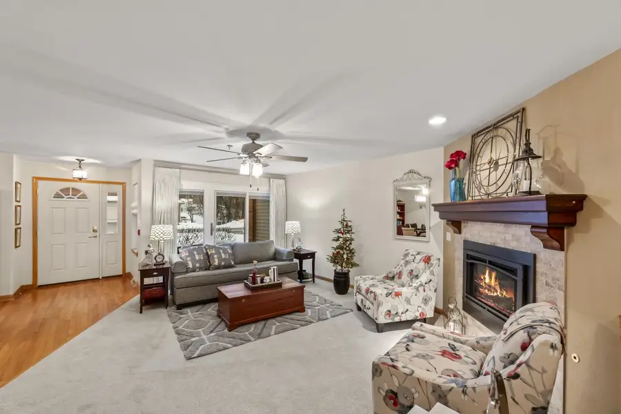 18950 Toldt Woods DRIVE #20, Brookfield, WI 53045 - Image #2