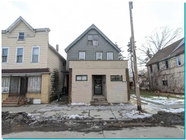 2417 W Greenfield AVENUE #2419, Milwaukee, WI 53204