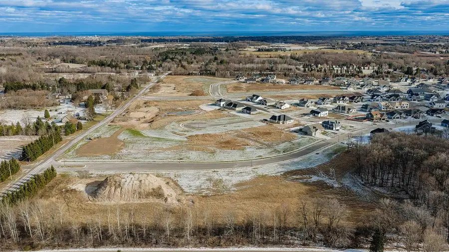 Lt166 APPLEWOOD COURT, Grafton, WI 53024 - #2