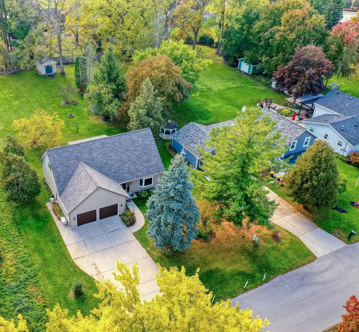 813 High STREET, Oconomowoc, WI 53066 - #1