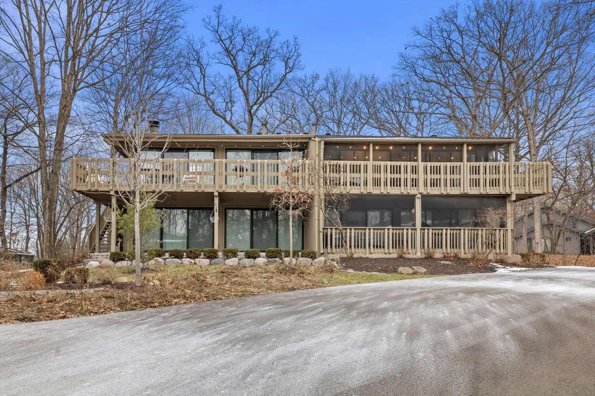 521 Bristol Oak COURT #D, Fontana, WI 53125 - Image #1