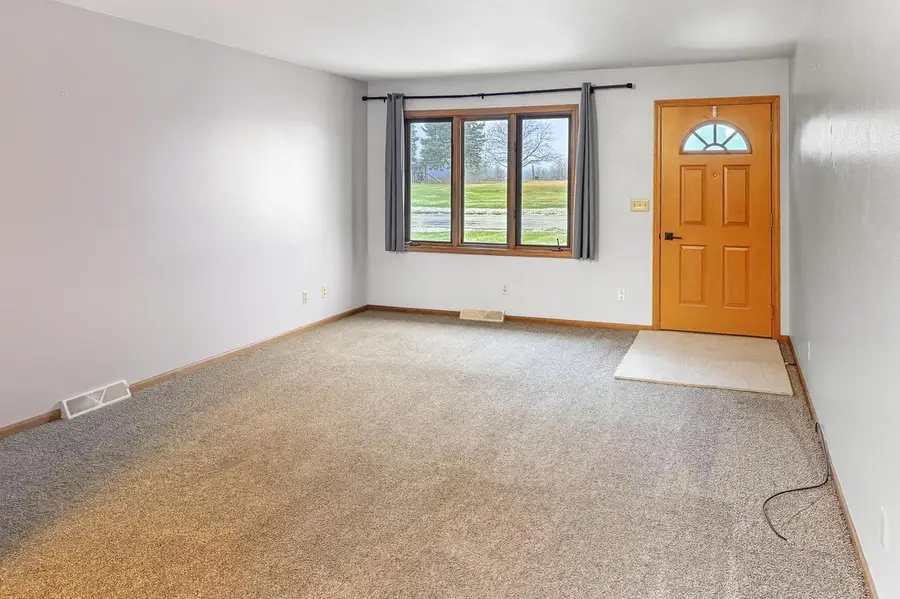 4129 County Road Y, Sheboygan, WI 53083 - #2