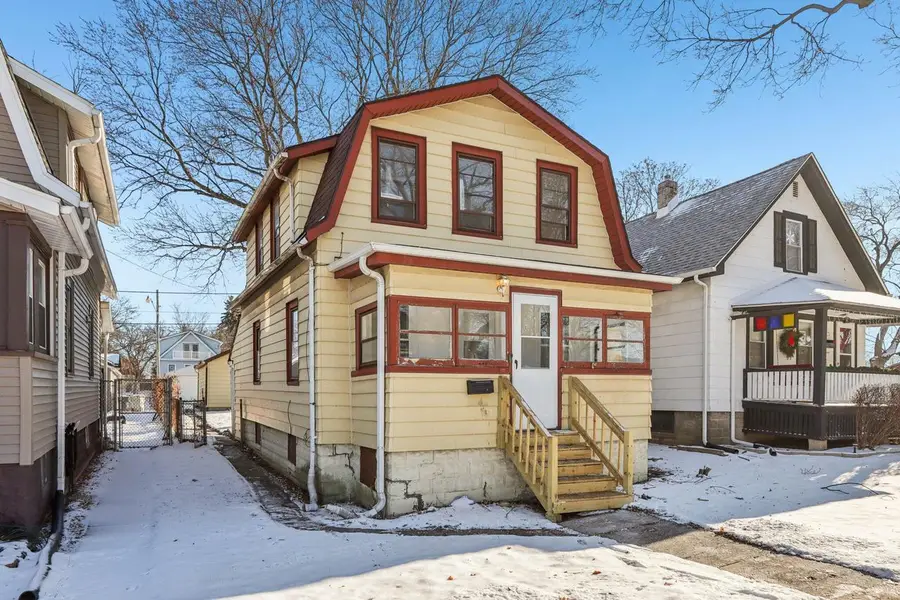 170 S 64th STREET, Milwaukee, WI 53214 - #3