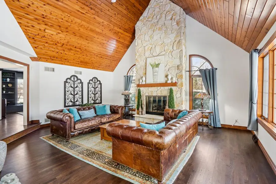 14820 Clare-Bridge LANE, Brookfield, WI 53005 - #3