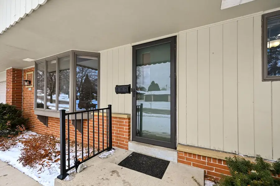 8720 W Ohio AVENUE, Milwaukee, WI 53227 - Image #2