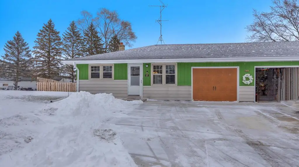 107 Pony LANE #1, Plymouth, WI 53073 - Image #1