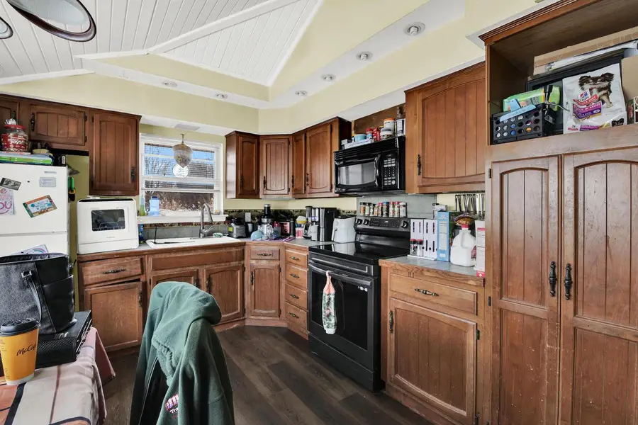 232 Richard STREET, Waukesha, WI 53189 - Image #3