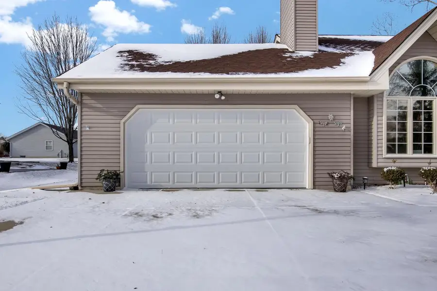 8529 S Golden Lake WAY, Franklin, WI 53132 - Image #3