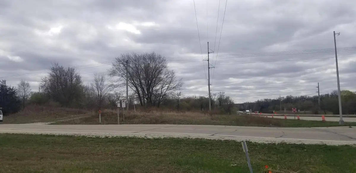 Lt1 N ENGLISH SETTLEMENT AVENUE, Burlington, WI 53105 - Image #1