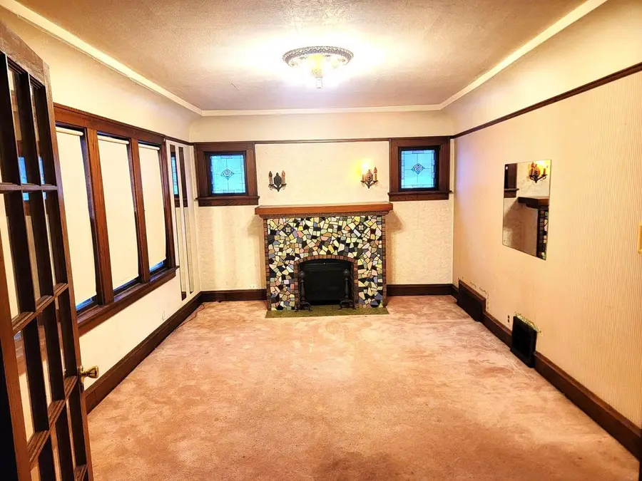 3328 N 37th STREET, Milwaukee, WI 53216 - Image #2