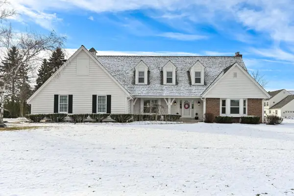 133 E Beechwood DRIVE, Mequon, WI 53092