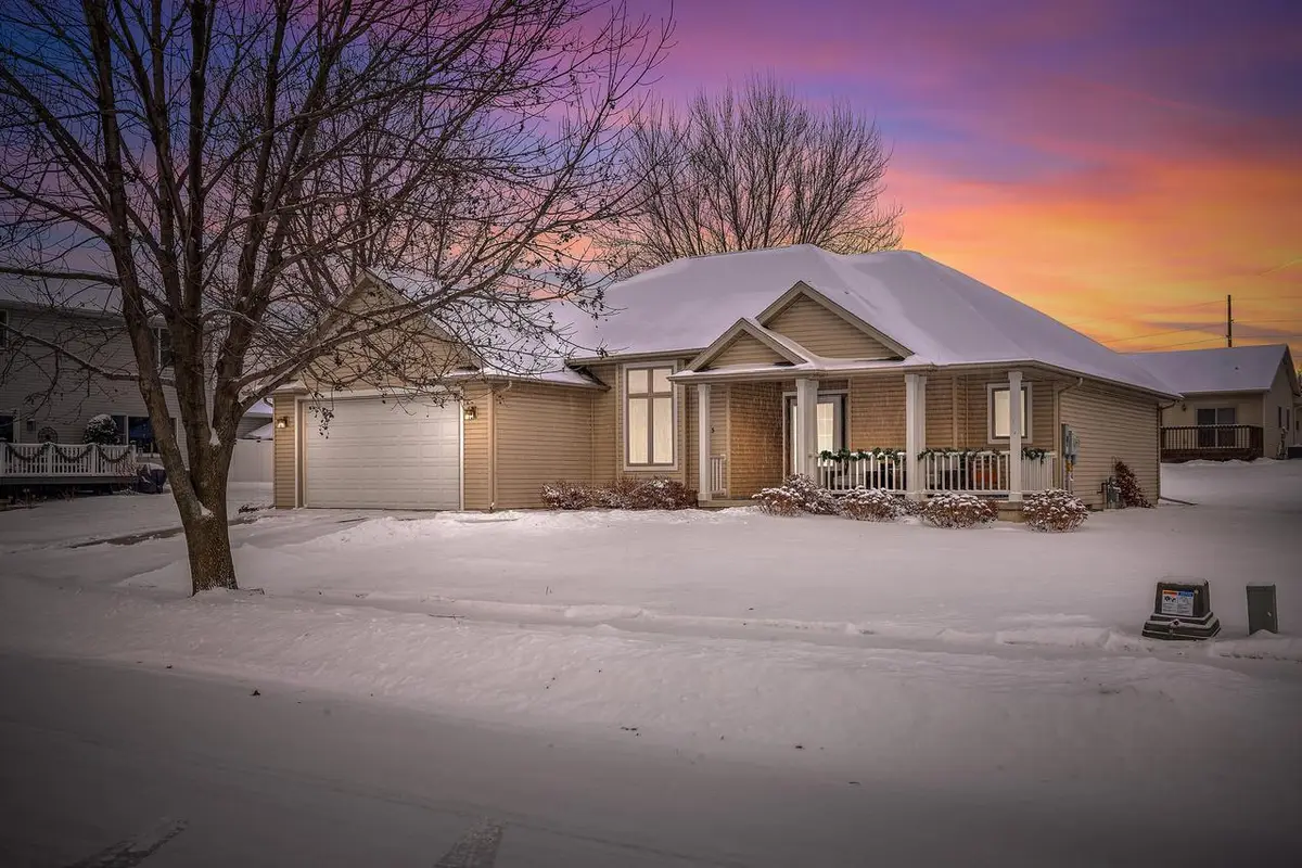 913 Deerfield STREET, Holmen, WI 54636 - Image #1