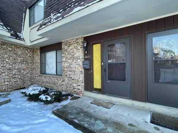 6077 W Calumet ROAD, Milwaukee, WI 53223