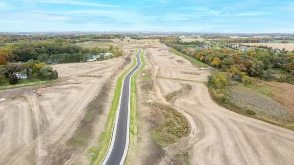 610 BEERE LANE, Burlington, WI 53105