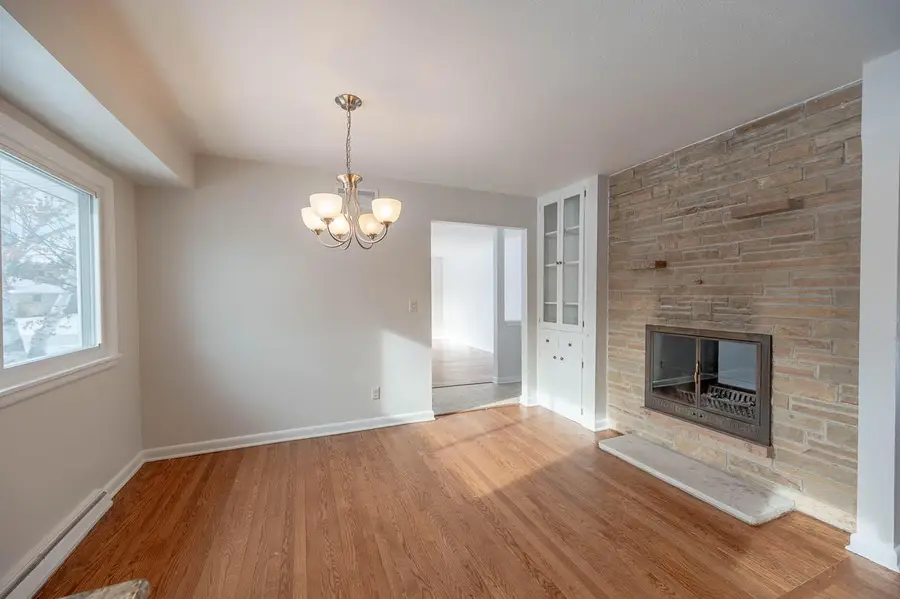 2440 W Suelane ROAD, Milwaukee, WI 53209 - Image #3