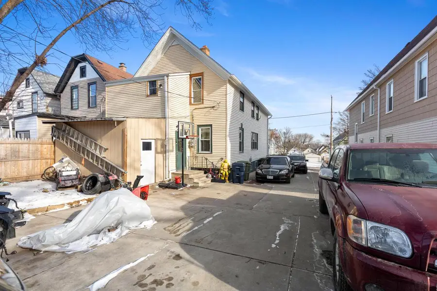 2243 S Woodward STREET, Milwaukee, WI 53207 - #2