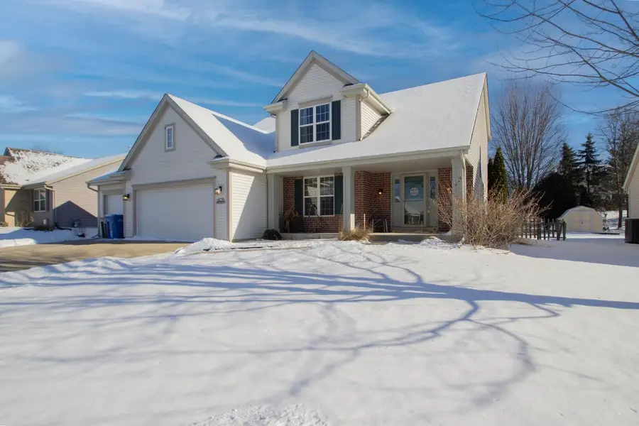605 Bridlewood LANE, Watertown, WI 53094 - Image #2