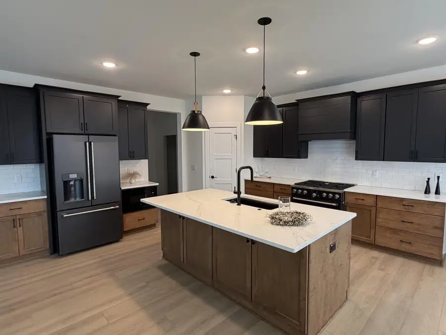 N75W17841 Woody LANE, Menomonee Falls, WI 53051 - #2