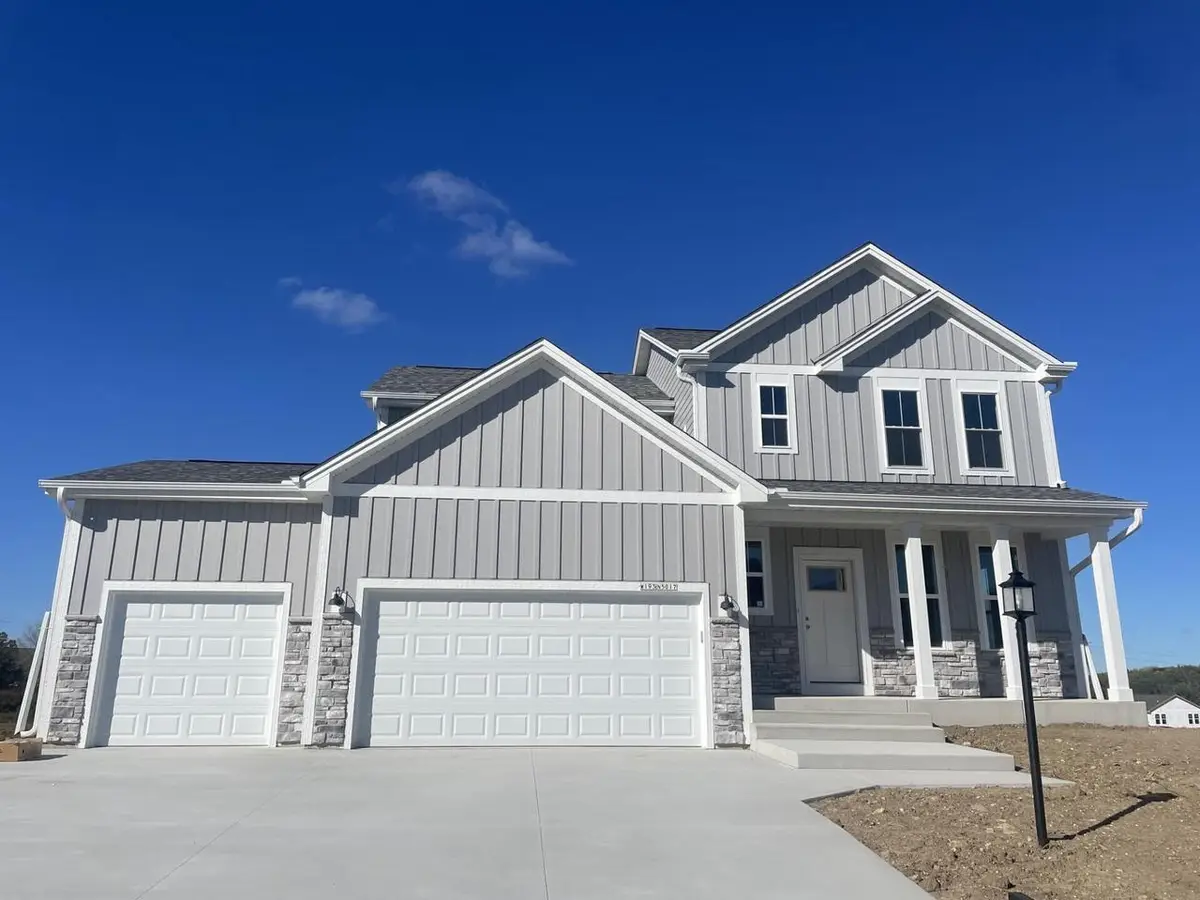 W193N5017 Rosemary RIDGE, Menomonee Falls, WI 53051 - #1