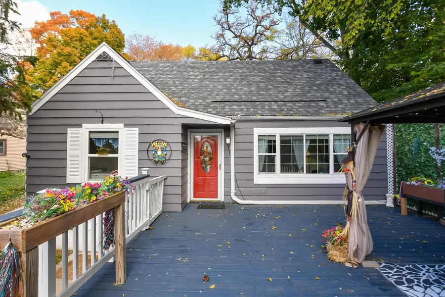 317 Delafield STREET, Waukesha, WI 53188 - #3