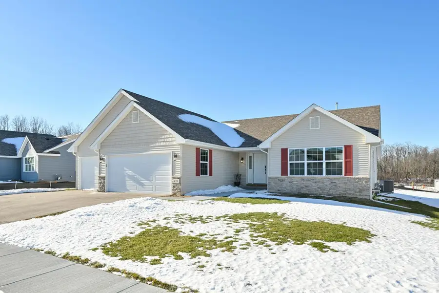 470 Jensen DRIVE, Clinton, WI 53525 - Image #2