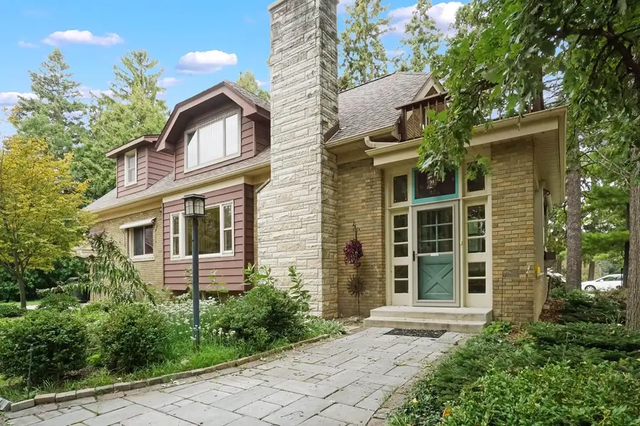 8221 N Cedarburg ROAD, Brown Deer, WI 53209 - Image #2