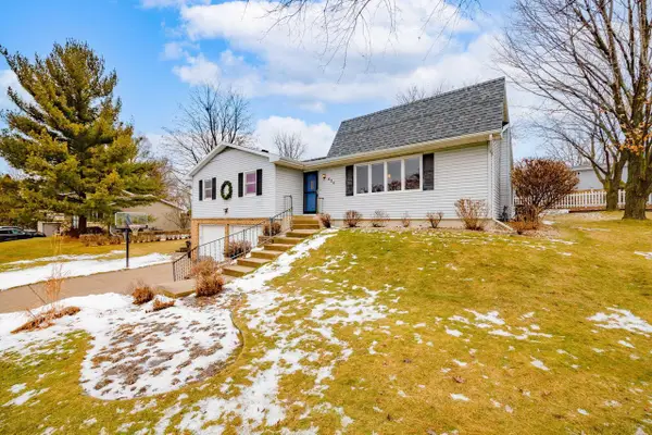 436 Raintree DRIVE, Fort Atkinson, WI 53538