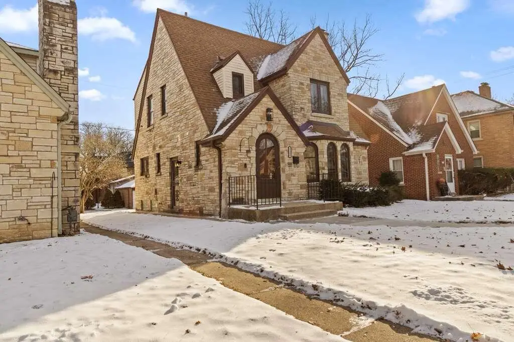 3314 N 52nd STREET, Milwaukee, WI 53216 - #1