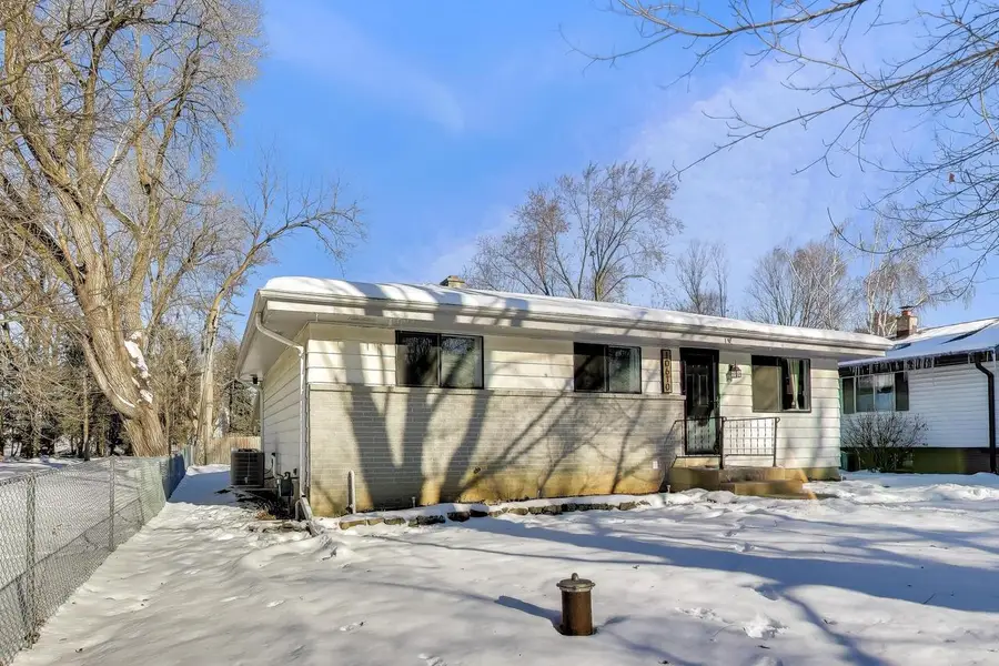 10610 W Edgerton AVENUE, Hales Corners, WI 53130 - Image #2
