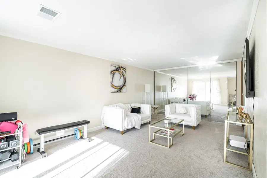 12980 W Bluemound ROAD #308, Elm Grove, WI 53122 - Image #3