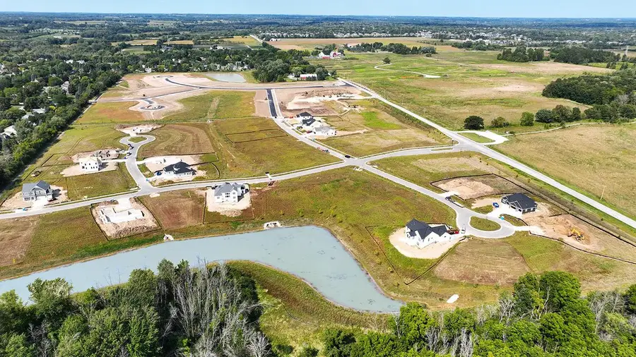 9747 N MIGRATORY COURT #Lt7, Mequon, WI 53092 - Image #3