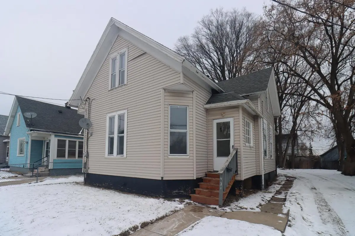 231 Harrison STREET, Racine, WI 53404 - #1