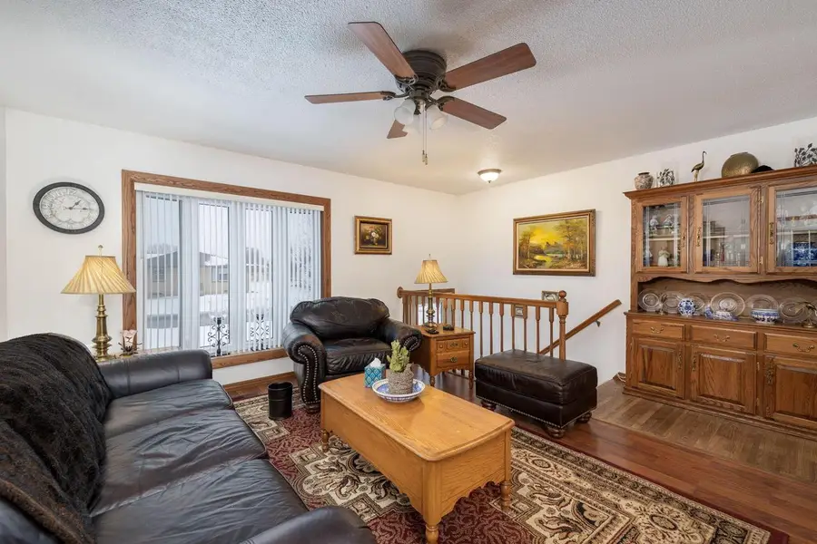 214 Church DRIVE, Onalaska, WI 54650 - Image #2