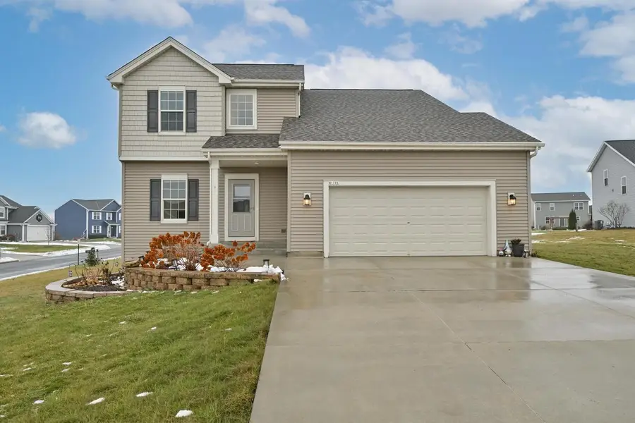 W1171 Meadowsweet PASS, Ixonia, WI 53036 - Image #2