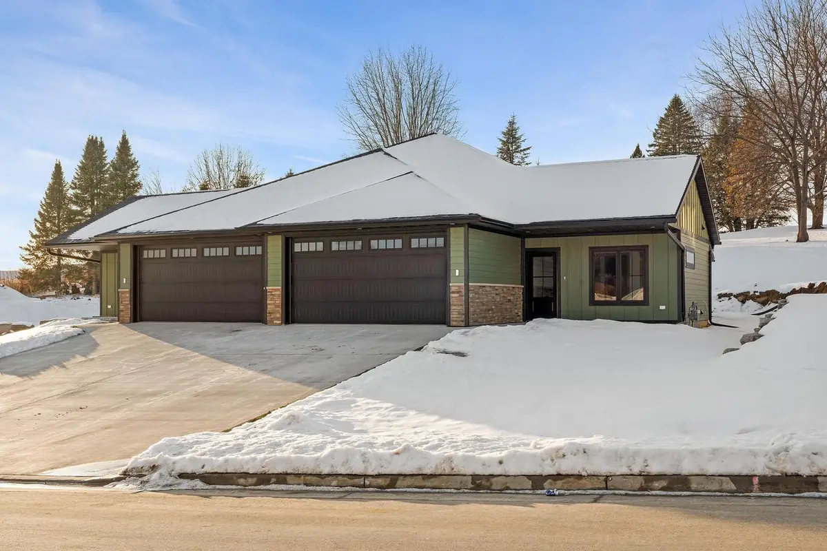 4043 Brooke Elizabeth DRIVE, Onalaska, WI 54650 - #1