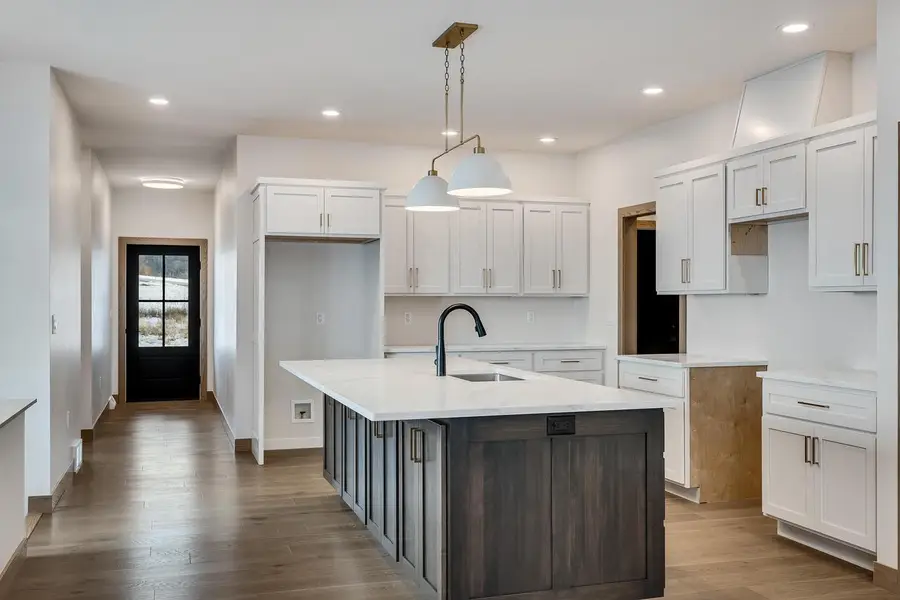 4043 Brooke Elizabeth DRIVE, Onalaska, WI 54650 - #3