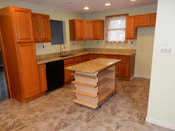 6026 W Stack DRIVE, Milwaukee, WI 53219