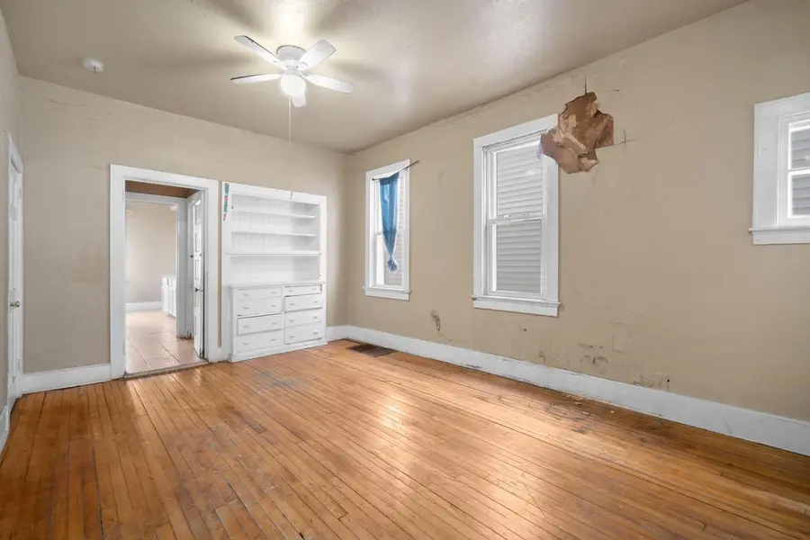 1600 S Muskego AVENUE, Milwaukee, WI 53204 - #2