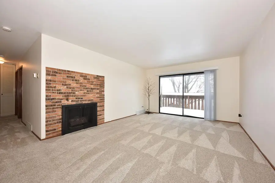 6030 W Calumet ROAD #204H, Milwaukee, WI 53223 - Image #2