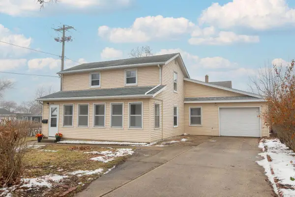 420 S Washington STREET, Watertown, WI 53094