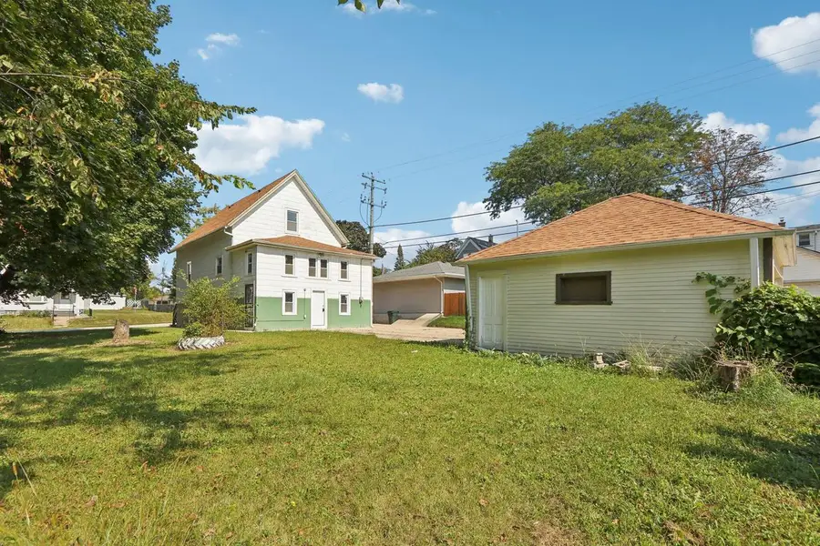 1509 Pine STREET, South Milwaukee, WI 53172 - Image #3