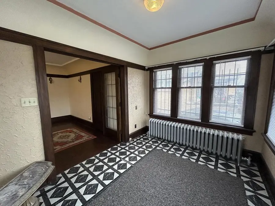 3927 N 16th STREET, Milwaukee, WI 53206 - #3