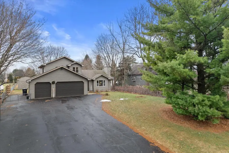 301 S Summerset DRIVE, Mount Pleasant, WI 53406 - Image #3